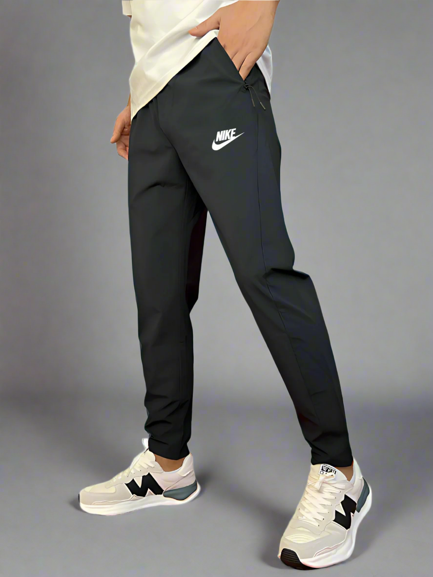 Nike – High-Performance Premium Stretch Pants